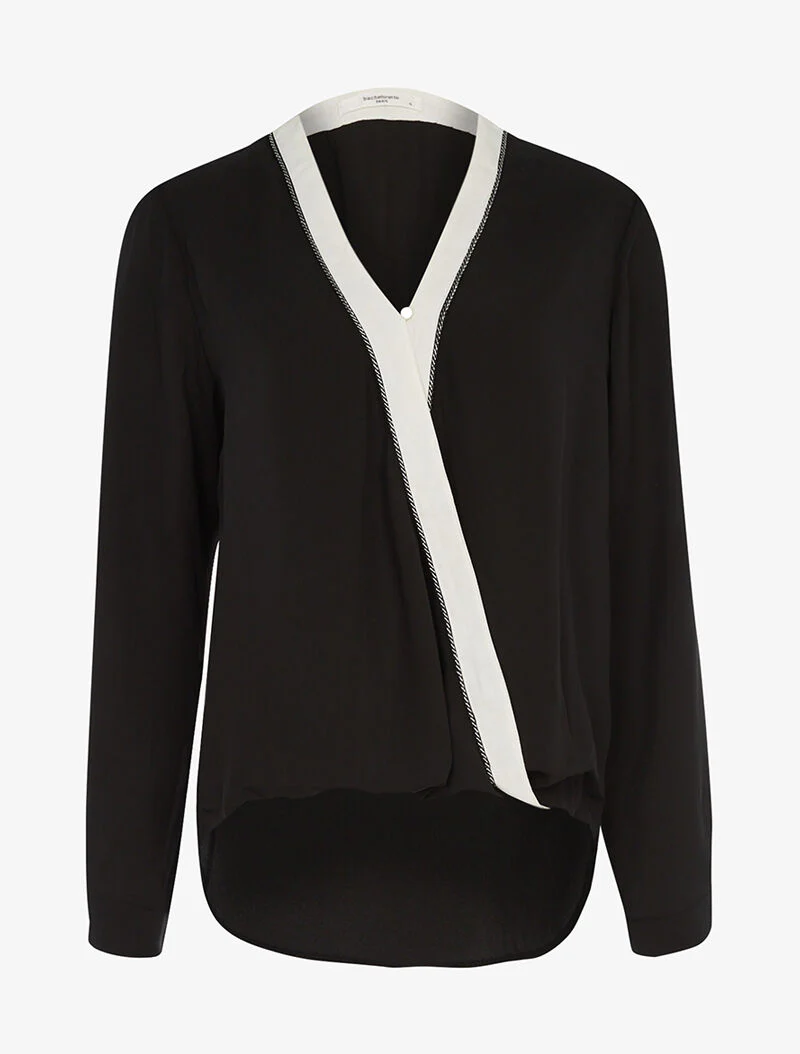 Blusa asimétrica con ribete - negro