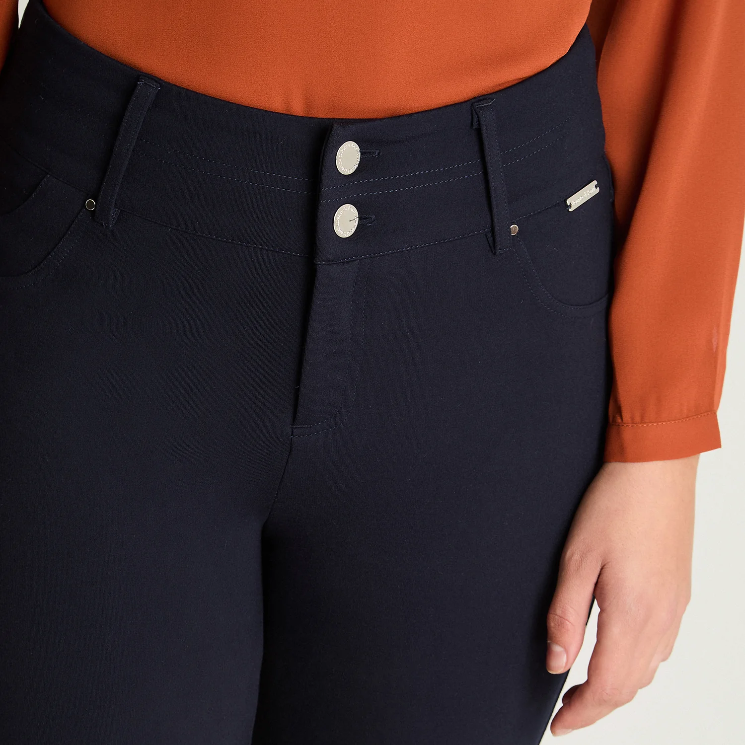 Calza Recta Dos Botones Azul A2049 - Imagen 3