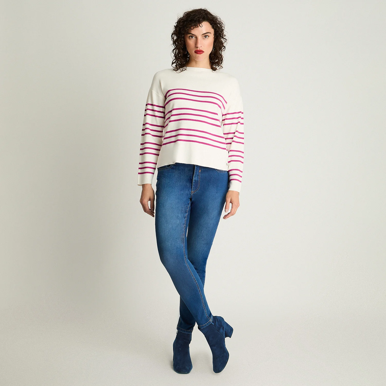 Sweater Cuello Redondo Básico Crudo - Imagen 4